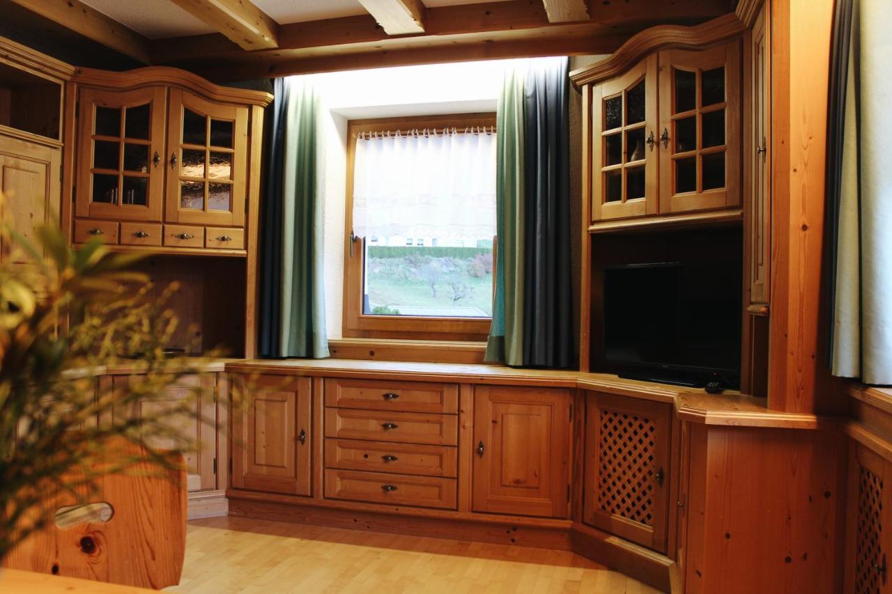 Appartement Pitztal-Hochzeiger Inclusive Pitztal-Sommer Card Jerzens Luaran gambar